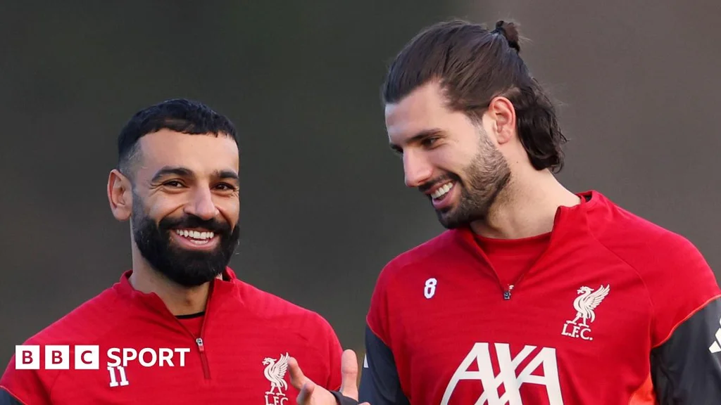 സലാഹിന്റെ ഭാവി: പരിശീലകനും ക്ലബ്ബും തീരുമാനിക്കുമെന്ന് സോബോസ്ലായ്